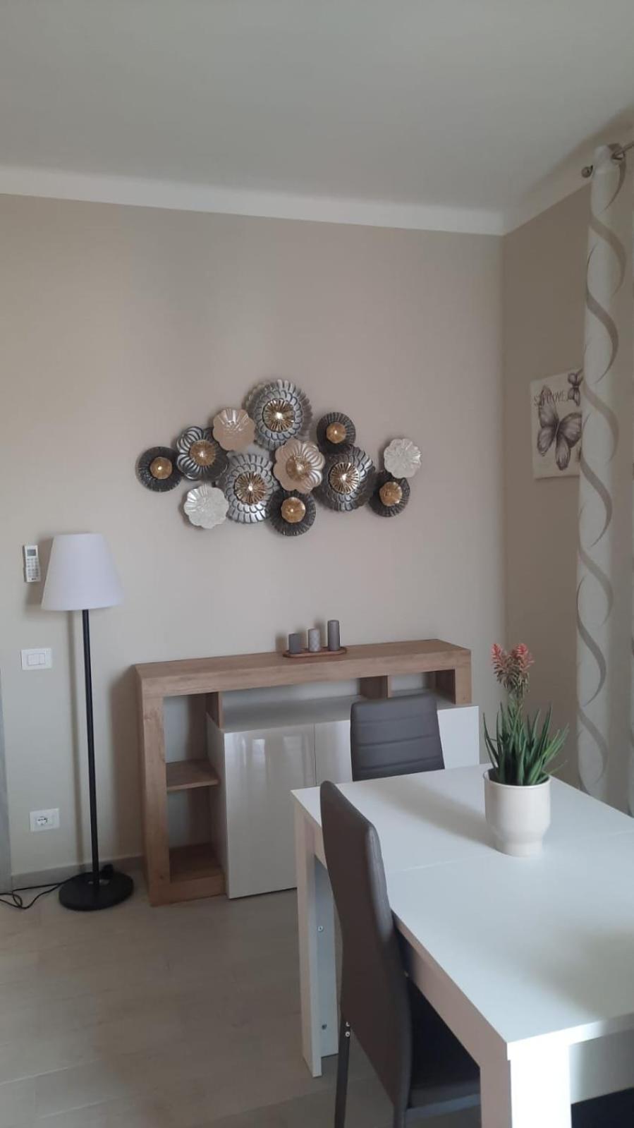 Anzalone House Apartamento Asti Exterior foto